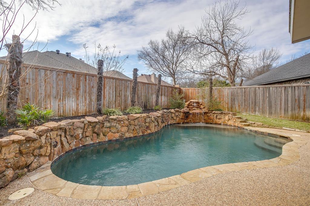 5147 Haydenbend Circle Grapevine, TX 76051 - Photo 33 of 40