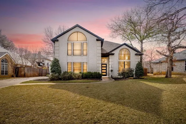 $649,000 | 5147 Haydenbend Circle, Grapevine, TX 76051