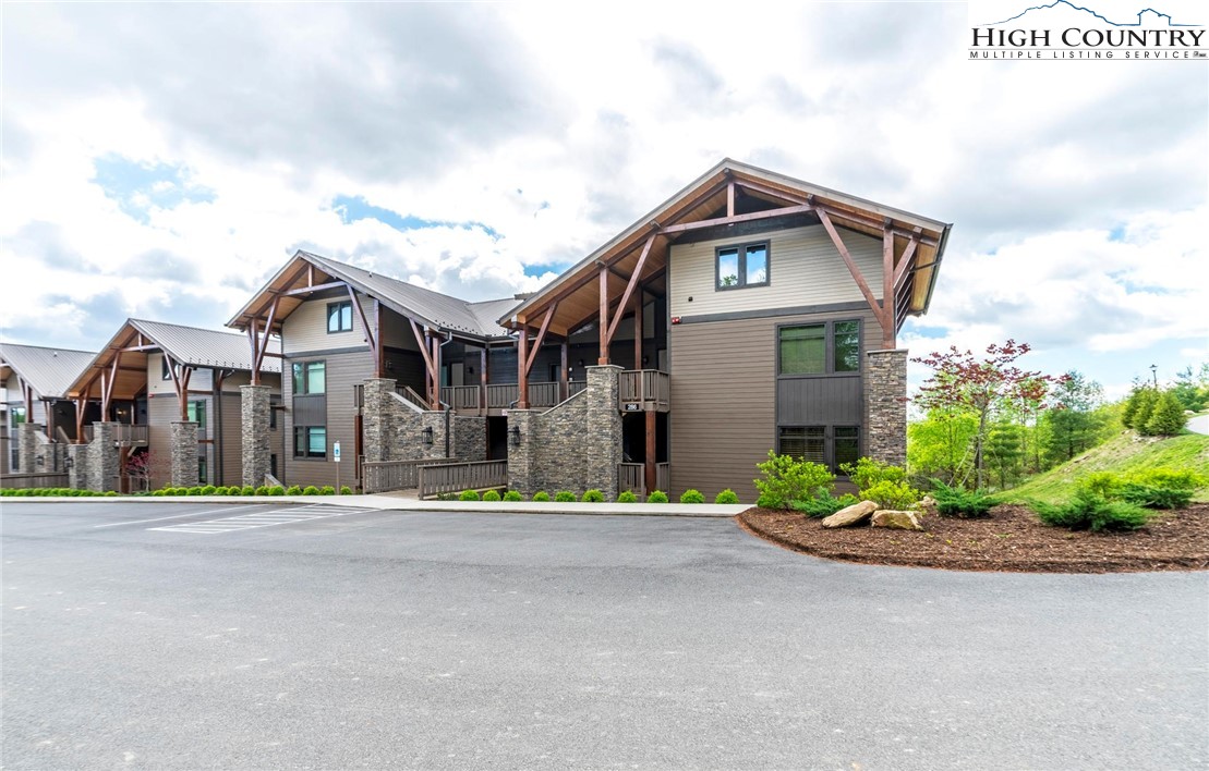 286 Summit View Parkway, Unit S811 Boone, NC 28607 - Photo 2 of 50 Gallery Image 2