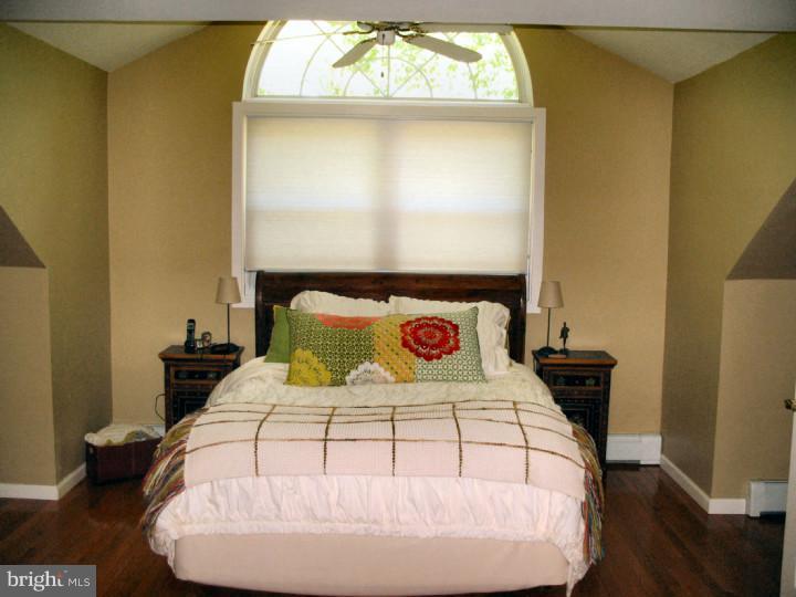 295 Danell Road Wayne, PA 19087 - Photo 12 of 20