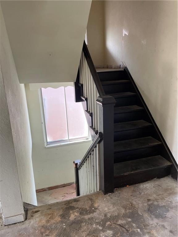 755 Mary Street McKees Rocks, PA 15136 - Photo 15 of 25 Gallery Image 15