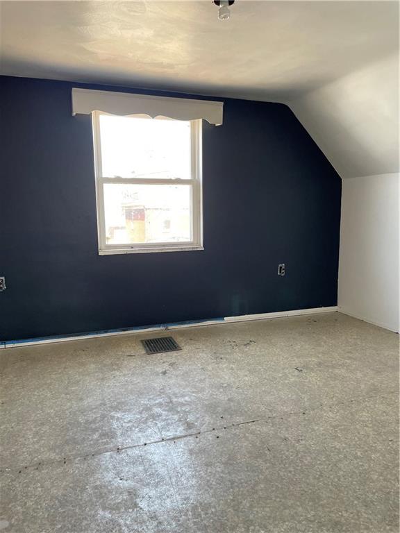 755 Mary Street McKees Rocks, PA 15136 - Photo 16 of 25 Gallery Image 16