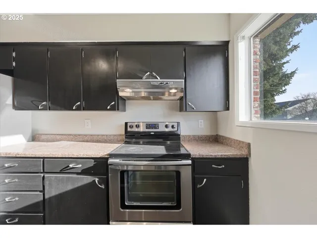 $214,900 | 1795 Northeast 19th Street, Gresham, OR 97030