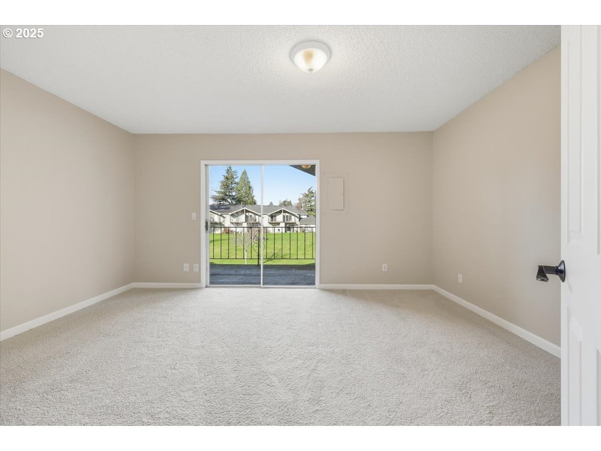 1795 Northeast 19th Street Gresham, OR 97030 - Photo 13 of 28