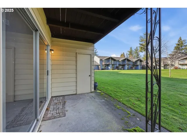 $214,900 | 1795 Northeast 19th Street, Gresham, OR 97030