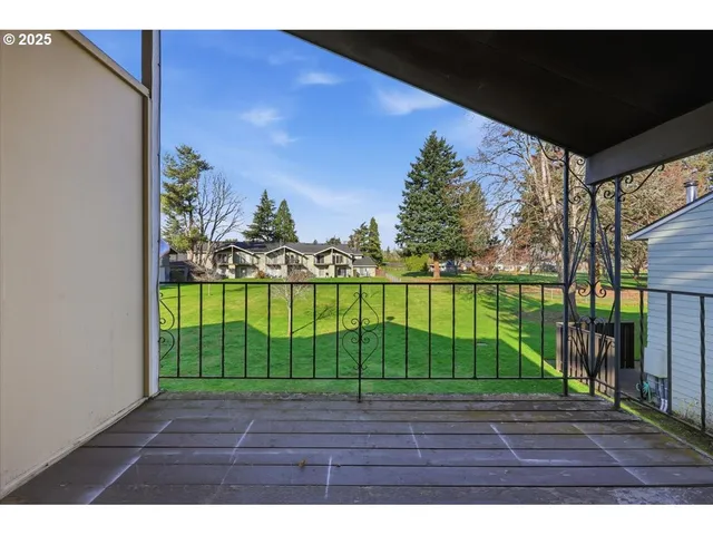 $214,900 | 1795 Northeast 19th Street, Gresham, OR 97030