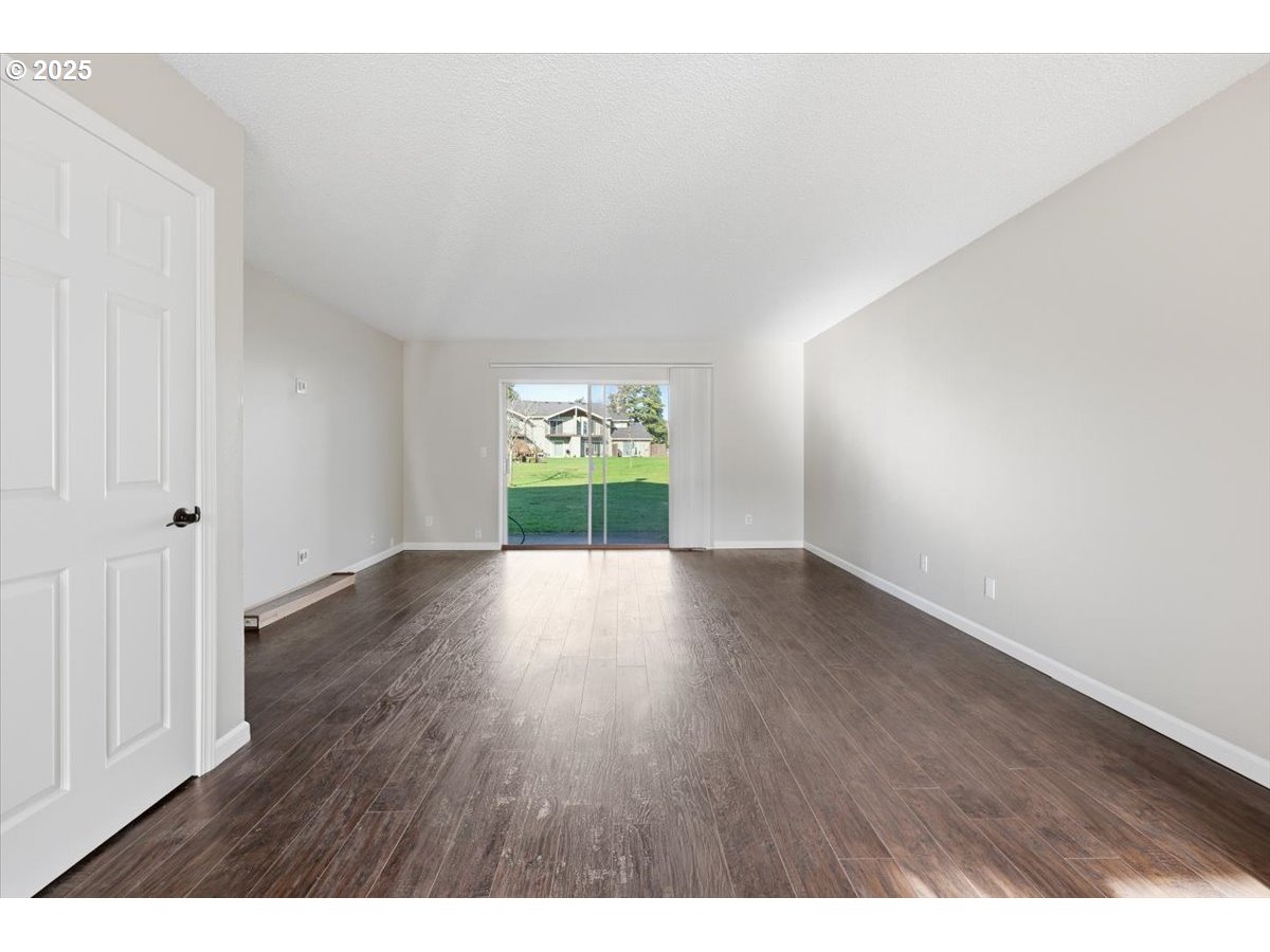 1795 Northeast 19th Street Gresham, OR 97030 - Photo 5 of 28