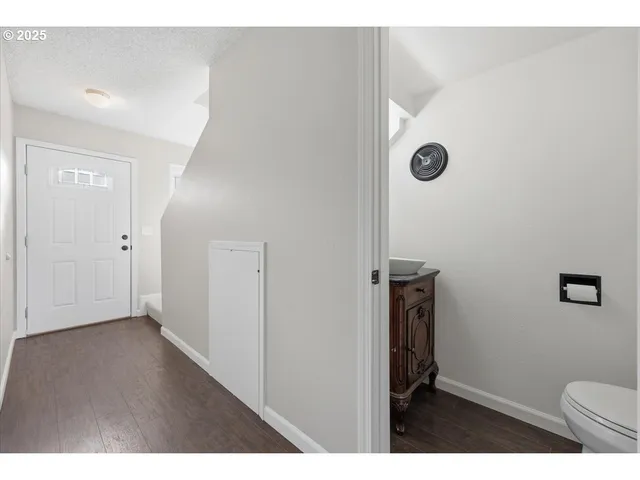 $214,900 | 1795 Northeast 19th Street, Gresham, OR 97030