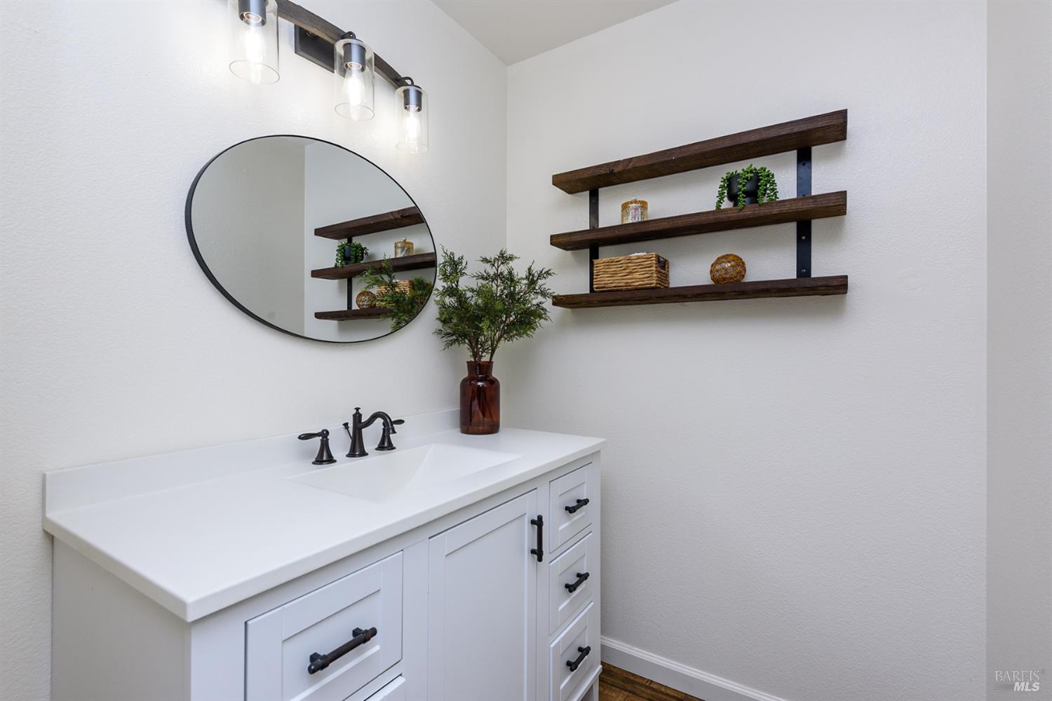 439 Mission Boulevard Santa Rosa, CA 95409 - Photo 11 of 20