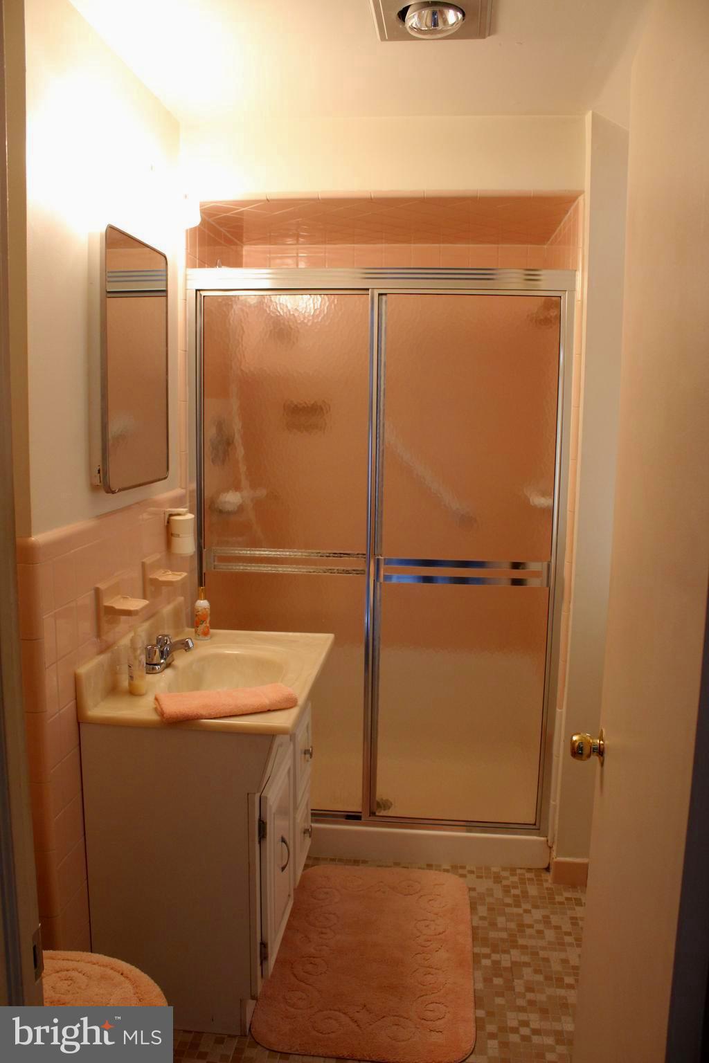 1205 Forge Road Cherry Hill, NJ 08034 - Photo 14 of 22 Main Bedroom Bathroom