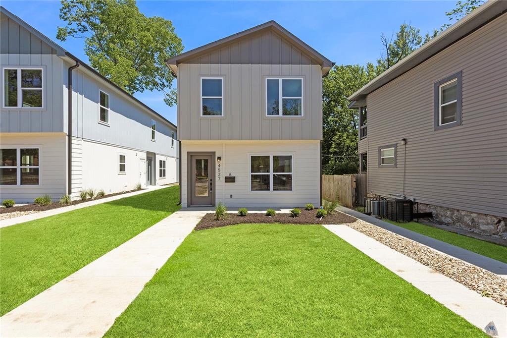 4527 Forest Avenue, Unit A Kansas City, MO 64110 - Photo 1 of 24