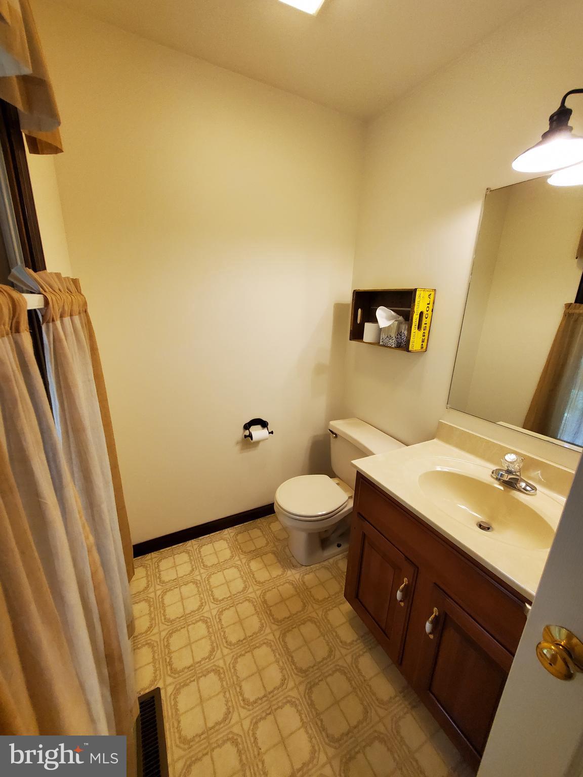 165 Henry Road Barto, PA 19504 - Photo 18 of 29 Gallery Image 18
