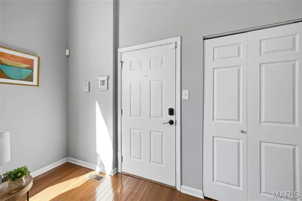 $225,000 | 2347 Albion Place, Unit A, St. Louis, MO 63104