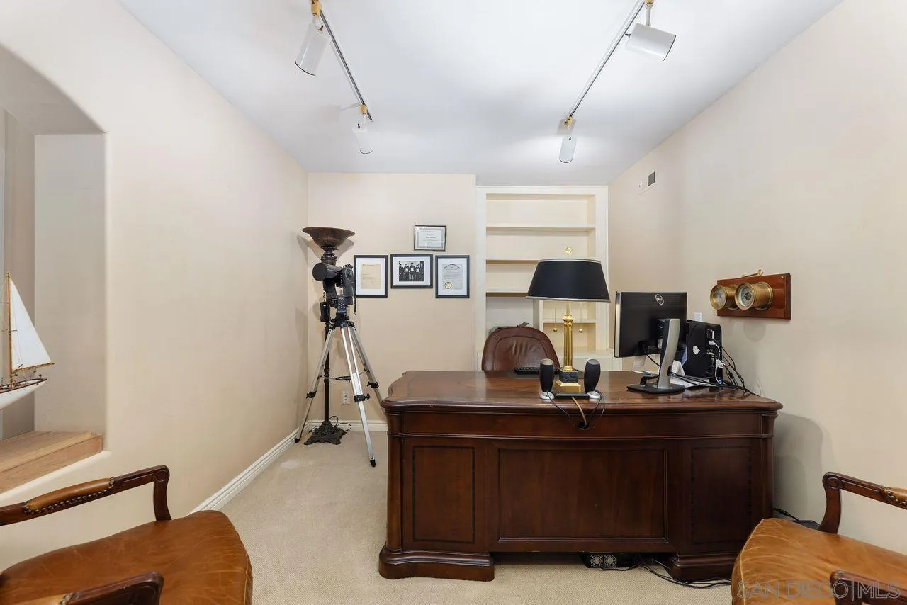 252 Cerro Street Encinitas, CA 92024 - Photo 14 of 30 Gallery Image 14