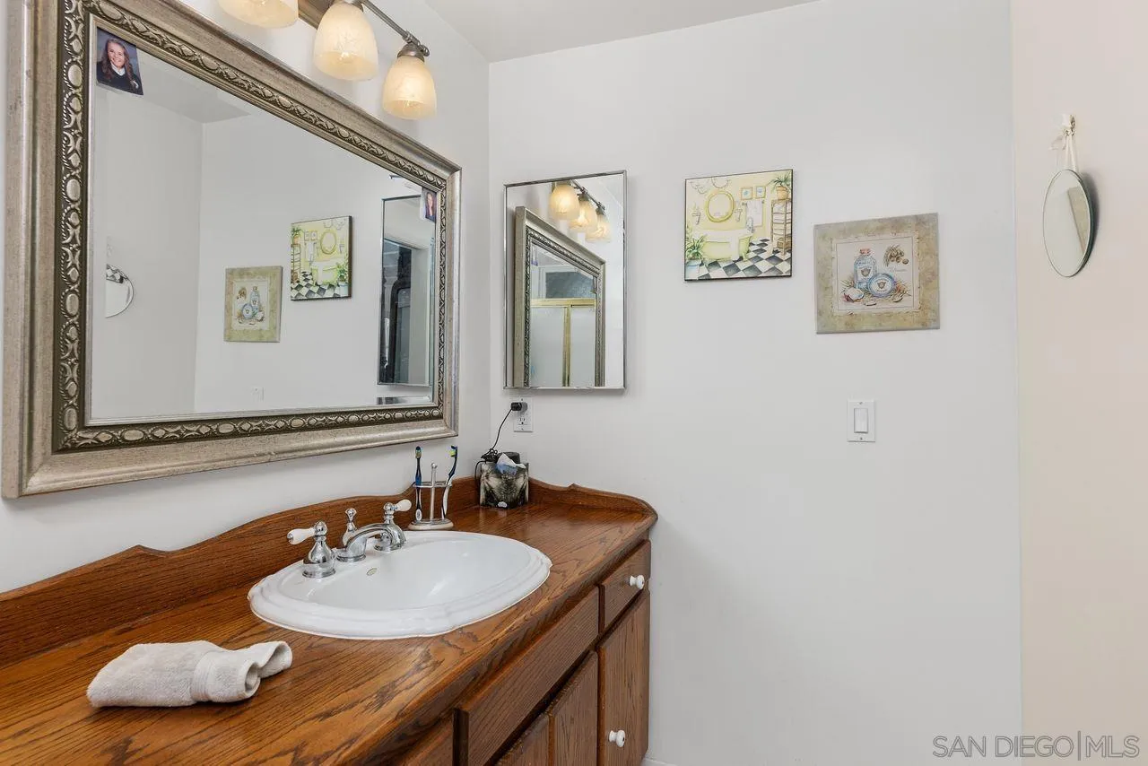 252 Cerro Street Encinitas, CA 92024 - Photo 16 of 30 Gallery Image 16