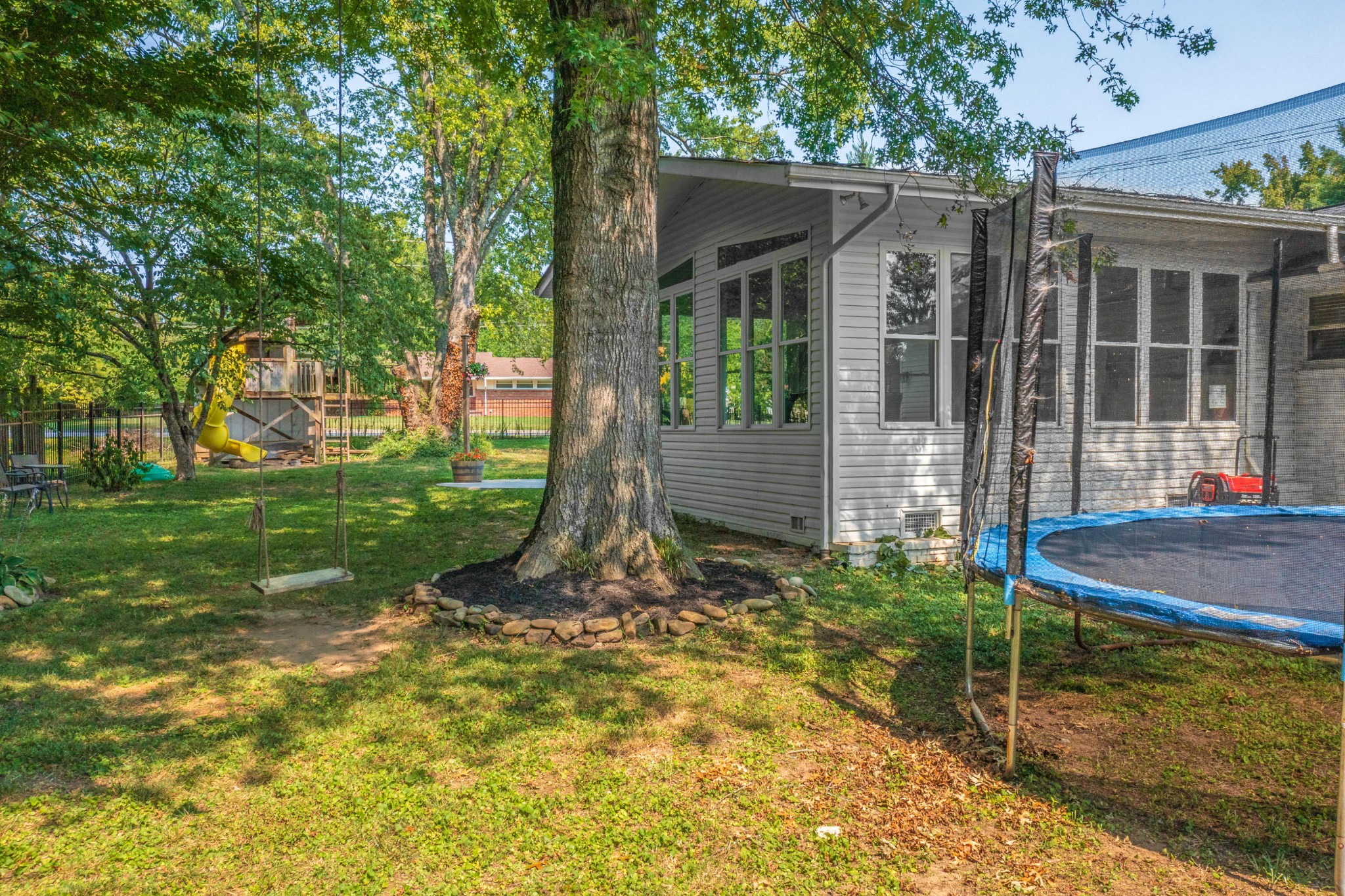 905 Wesley Road Northwest Knoxville, TN 37909 - Photo 12 of 33 Gallery Image 12