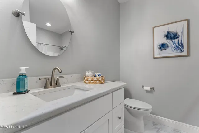 $294,900 | 2252 Beach Drive, Unit 606, Gulfport, MS 39507