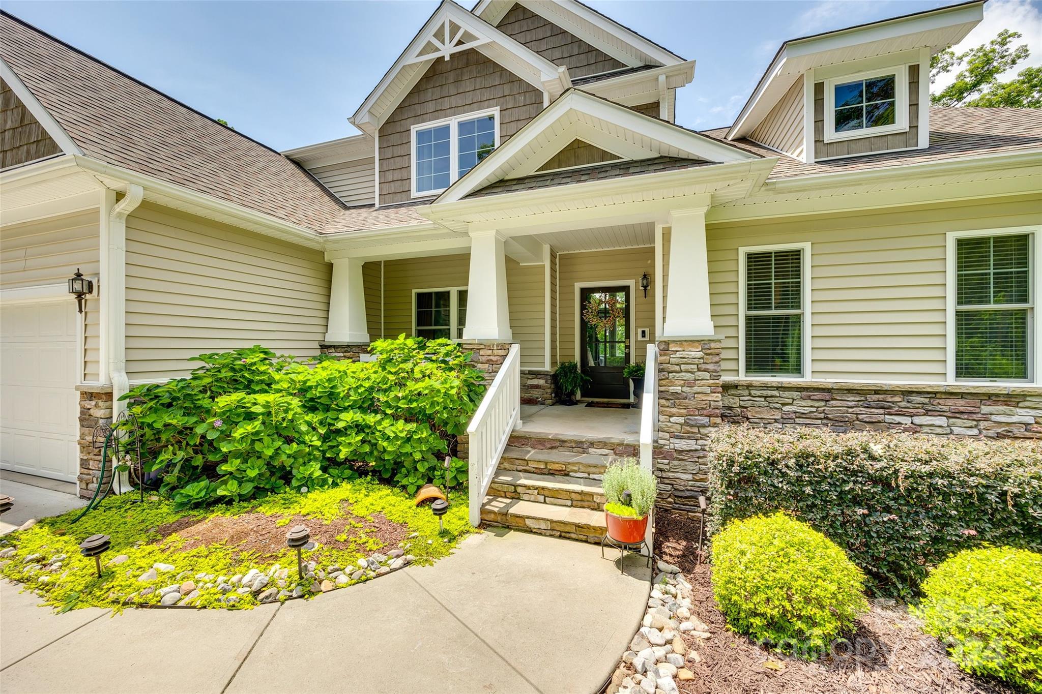 5577 Beaverdam Creek Road Clover, SC 29710 - Photo 6 of 46 Gallery Image 6
