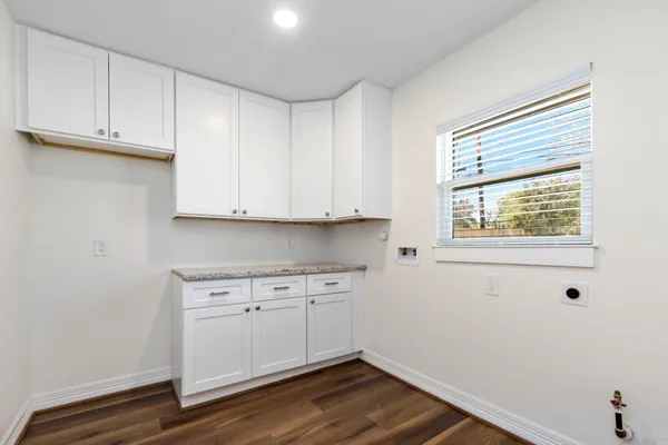 $2,700 | 10218 Moorberry Lane, Houston, TX 77043