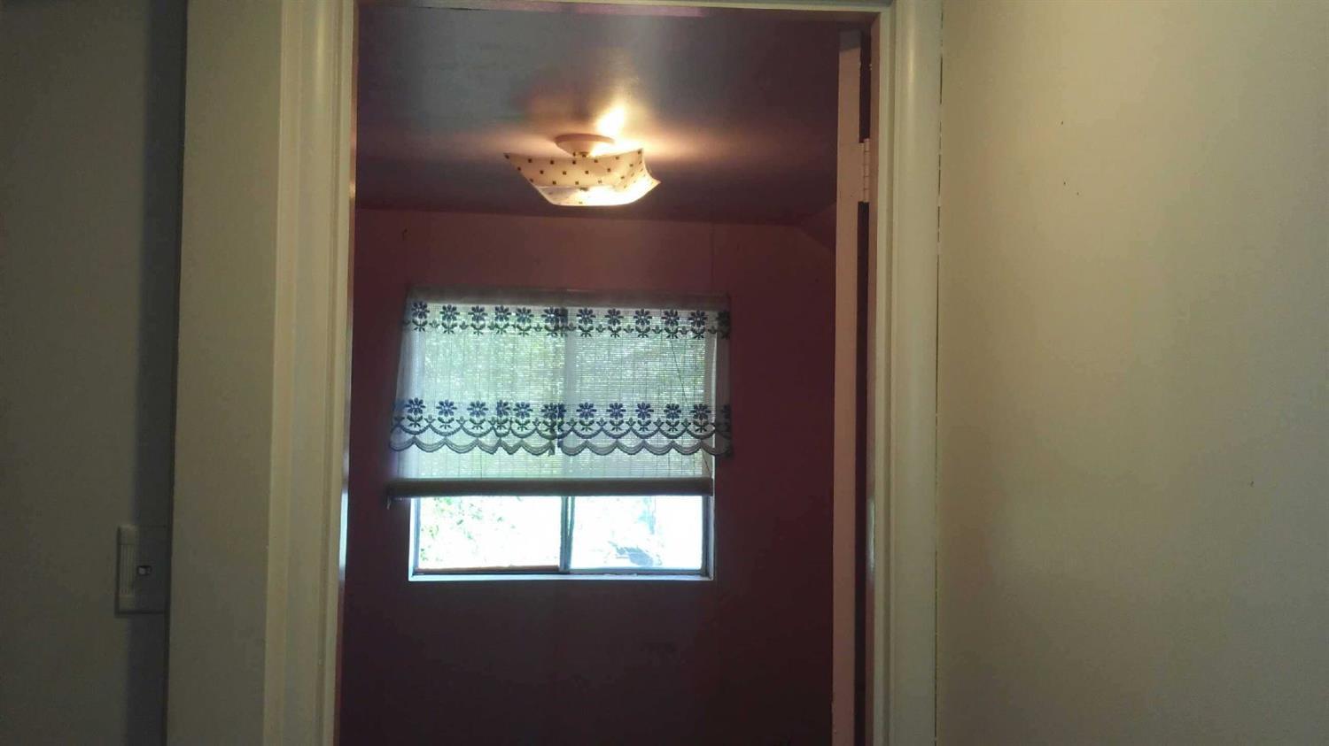 346 Riverside Drive Klamath Falls, OR 97601 - Photo 15 of 20 Additional Photo