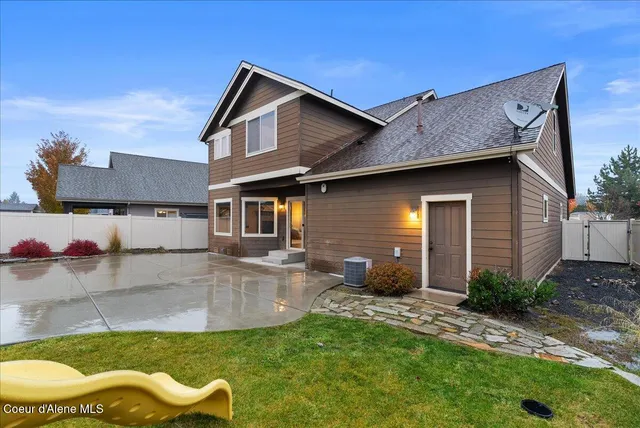 $739,900 | 2752 West Sorbonne Drive, Coeur D'Alene, ID 83815