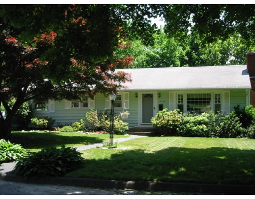 17 Saybrook Road Shrewsbury, MA 01545 - Photo 1 of 1 Gallery Image 1