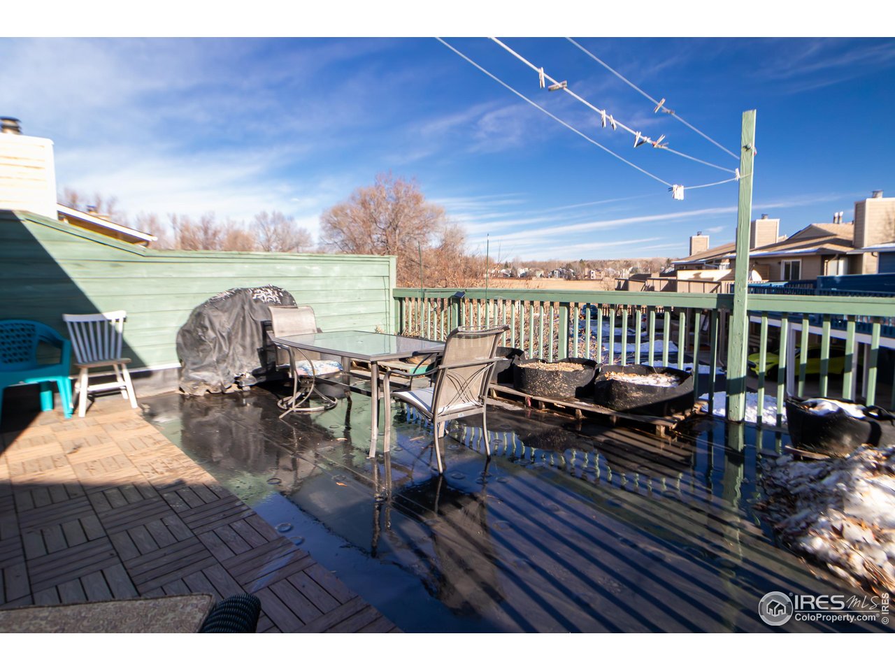 4651 Portside Way Boulder, CO 80301 - Photo 13 of 19 a view of a chairs and table on the terrace