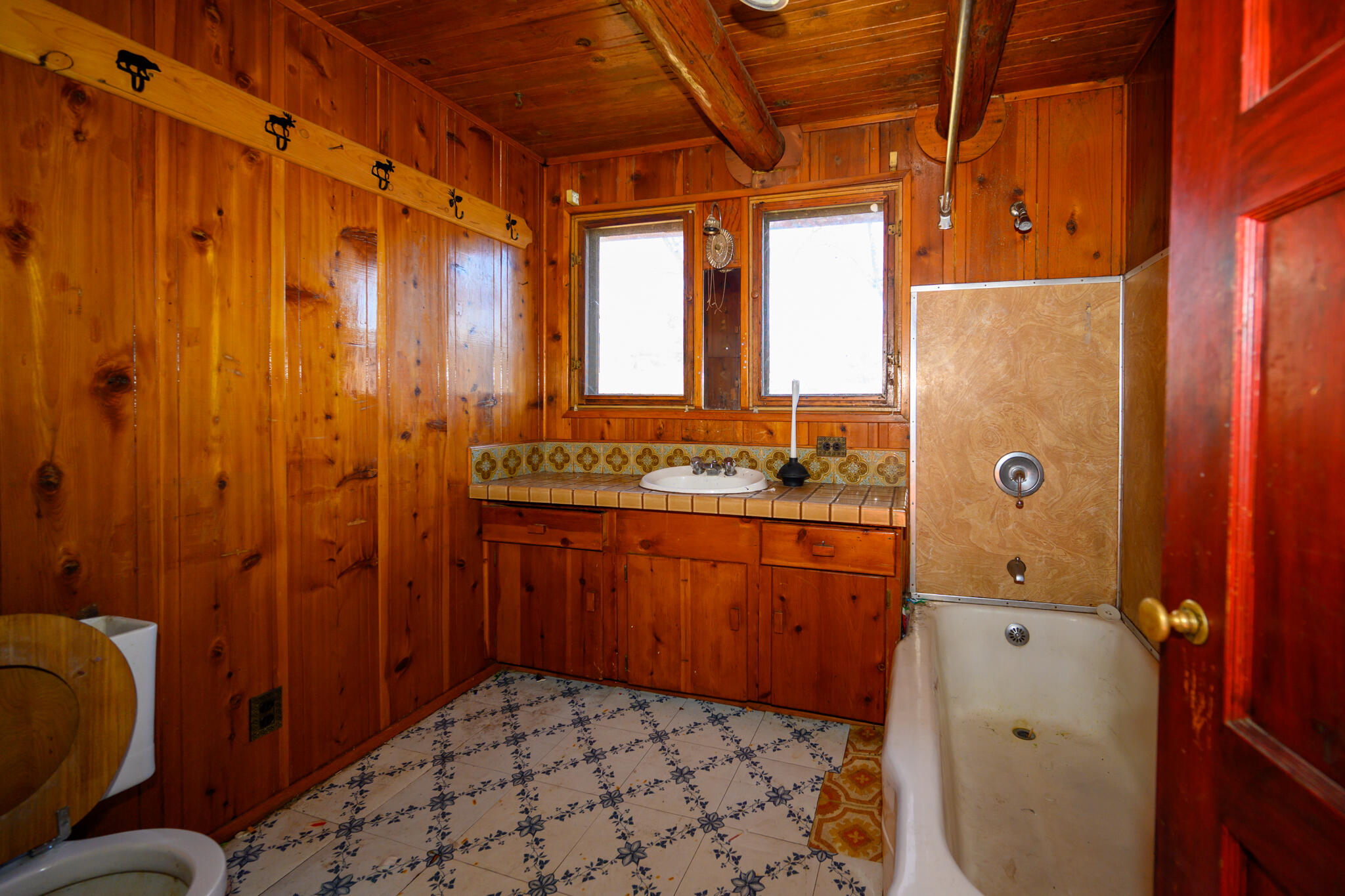 51-75 Hart Road Weaverville, CA 96093 - Photo 17 of 40 bath