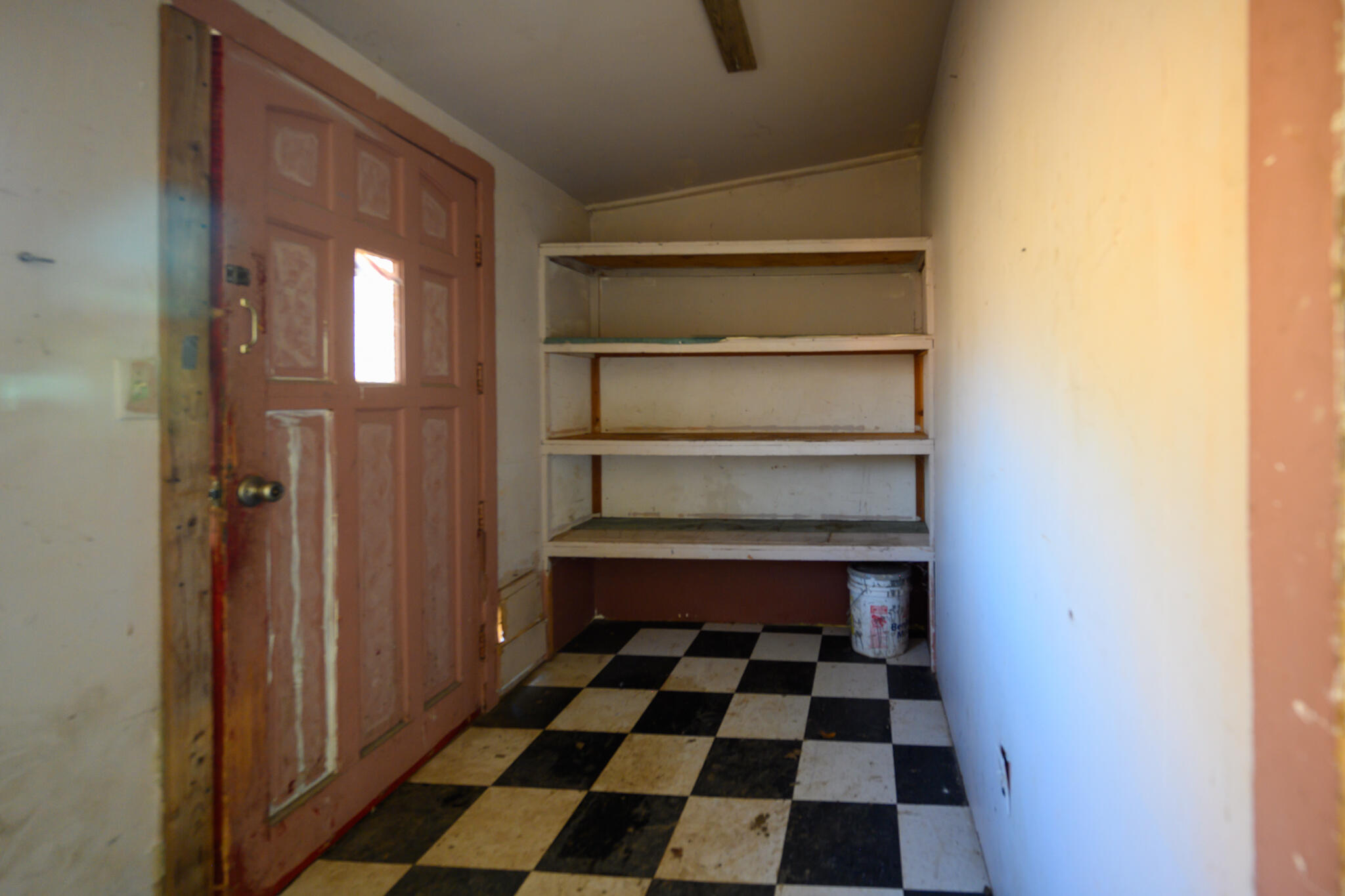 51-75 Hart Road Weaverville, CA 96093 - Photo 27 of 40 mudroom/laundry