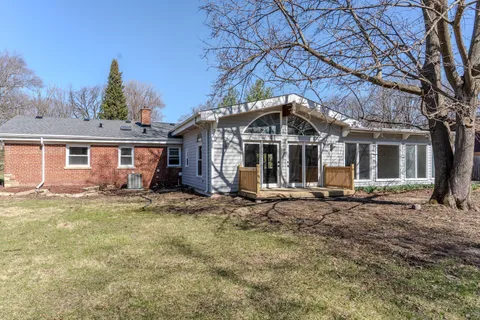 $357,500 | 888 Woodstock Road, Olympia Fields, IL 60461