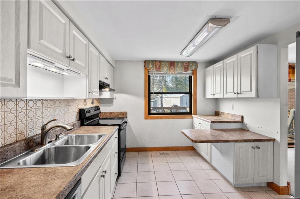 111 Ridgeview Drive Monroeville, PA 15146 - Photo 6 of 50 Gallery Image 6