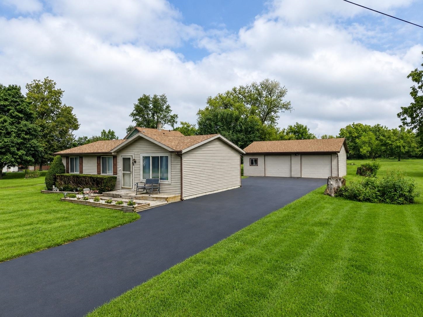 154 George Street Sharon, WI 53585 - Photo 1 of 43 Gallery Image 1
