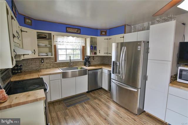 427 Center Street Slatington, PA 18080 - Photo 4 of 16 Gallery Image 4