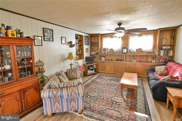 427 Center Street Slatington, PA 18080 - Photo 6 of 16 Gallery Image 6
