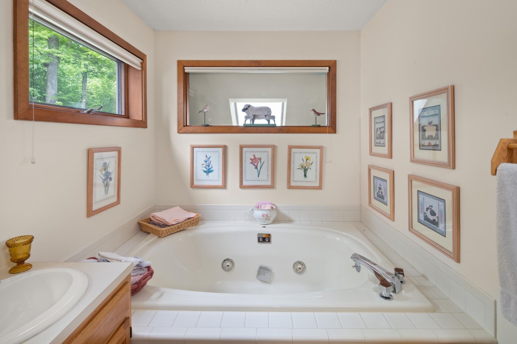 910 Brook Road, Unit 1 Stowe, VT 05672 - Photo 20 of 40 Gallery Image 20