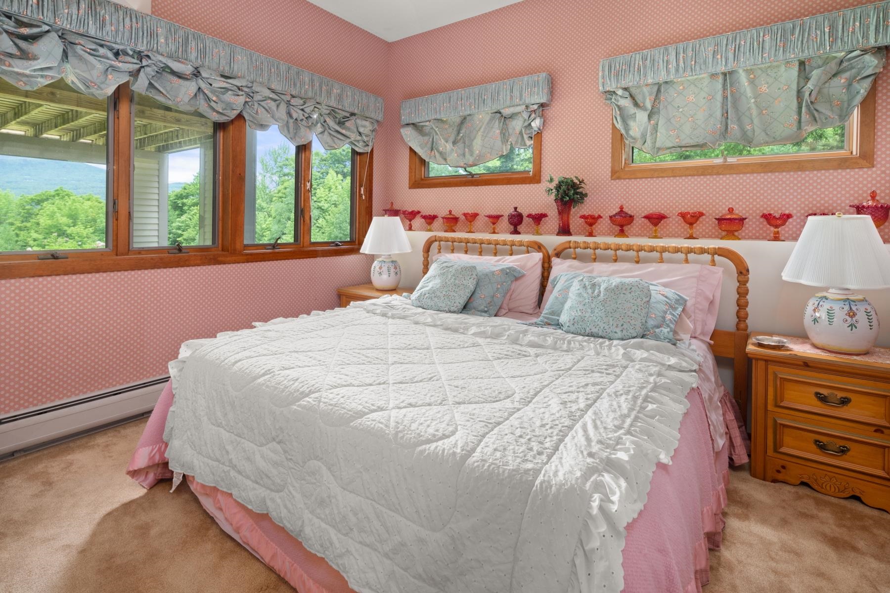 910 Brook Road, Unit 1 Stowe, VT 05672 - Photo 25 of 40 Gallery Image 25