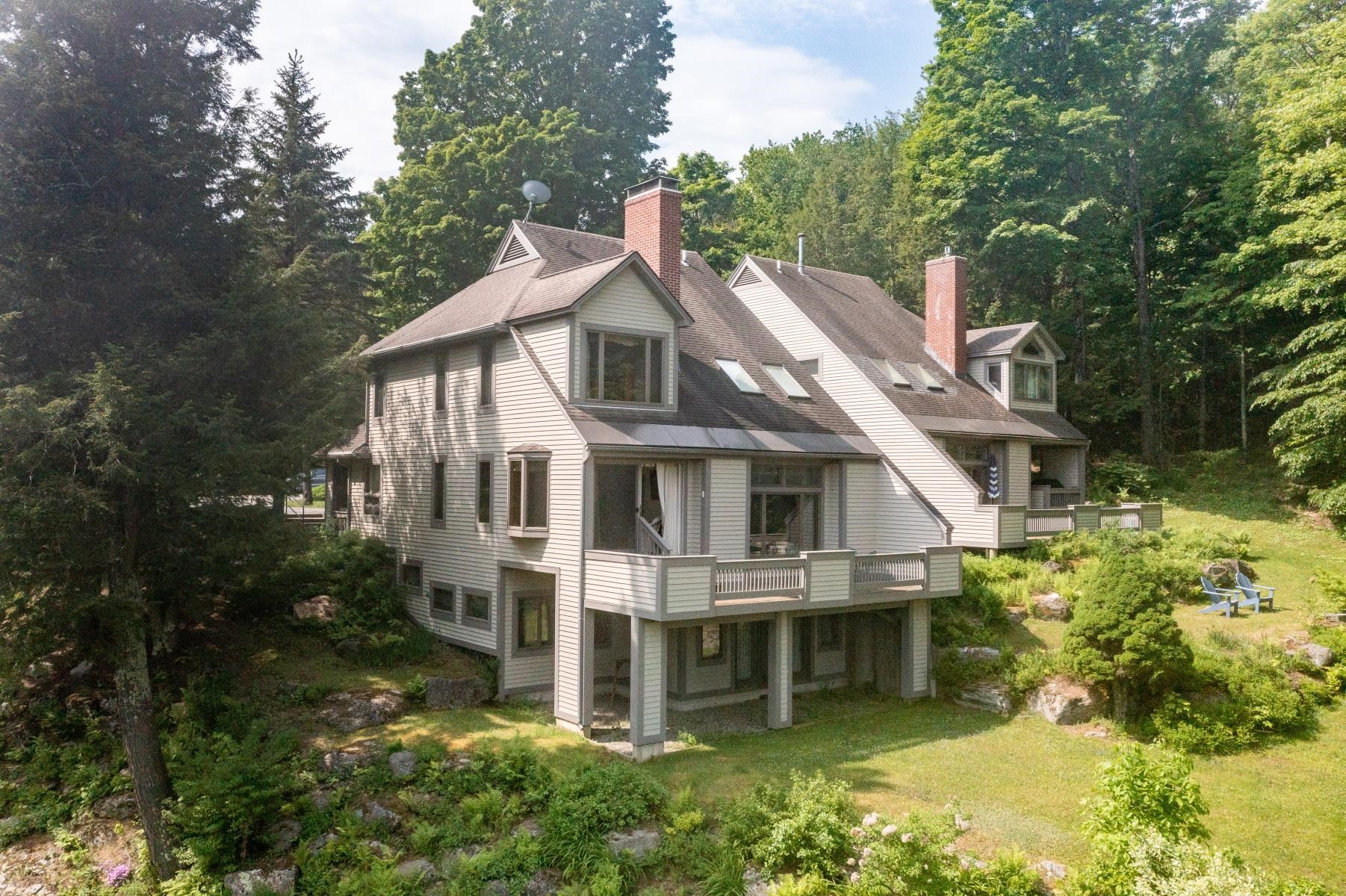 910 Brook Road, Unit 1 Stowe, VT 05672 - Photo 35 of 40 Gallery Image 35