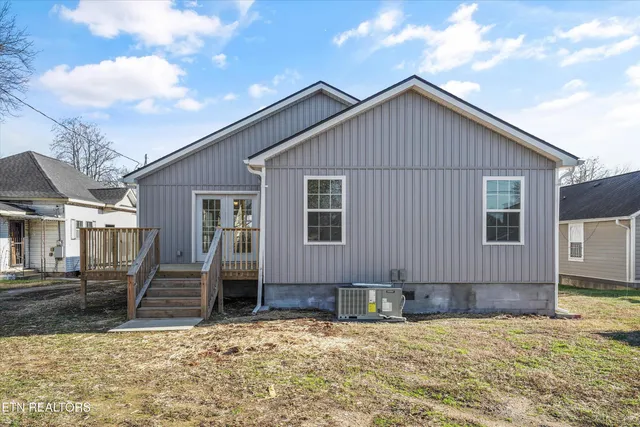 $339,900 | 2415 Louise Avenue, Knoxville, TN 37915