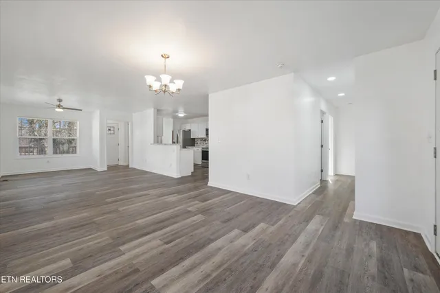 $339,900 | 2415 Louise Avenue, Knoxville, TN 37915