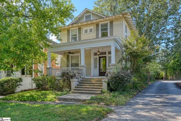 $399,900 | 120 Connecticut Avenue, Spartanburg, SC 29302