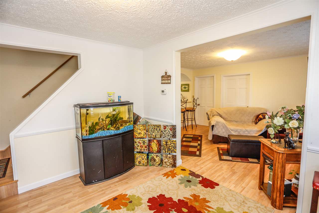 121 President Road Manchester, NH 03103 - Photo 11 of 31