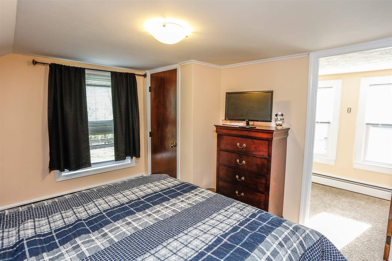 121 President Road Manchester, NH 03103 - Photo 24 of 31