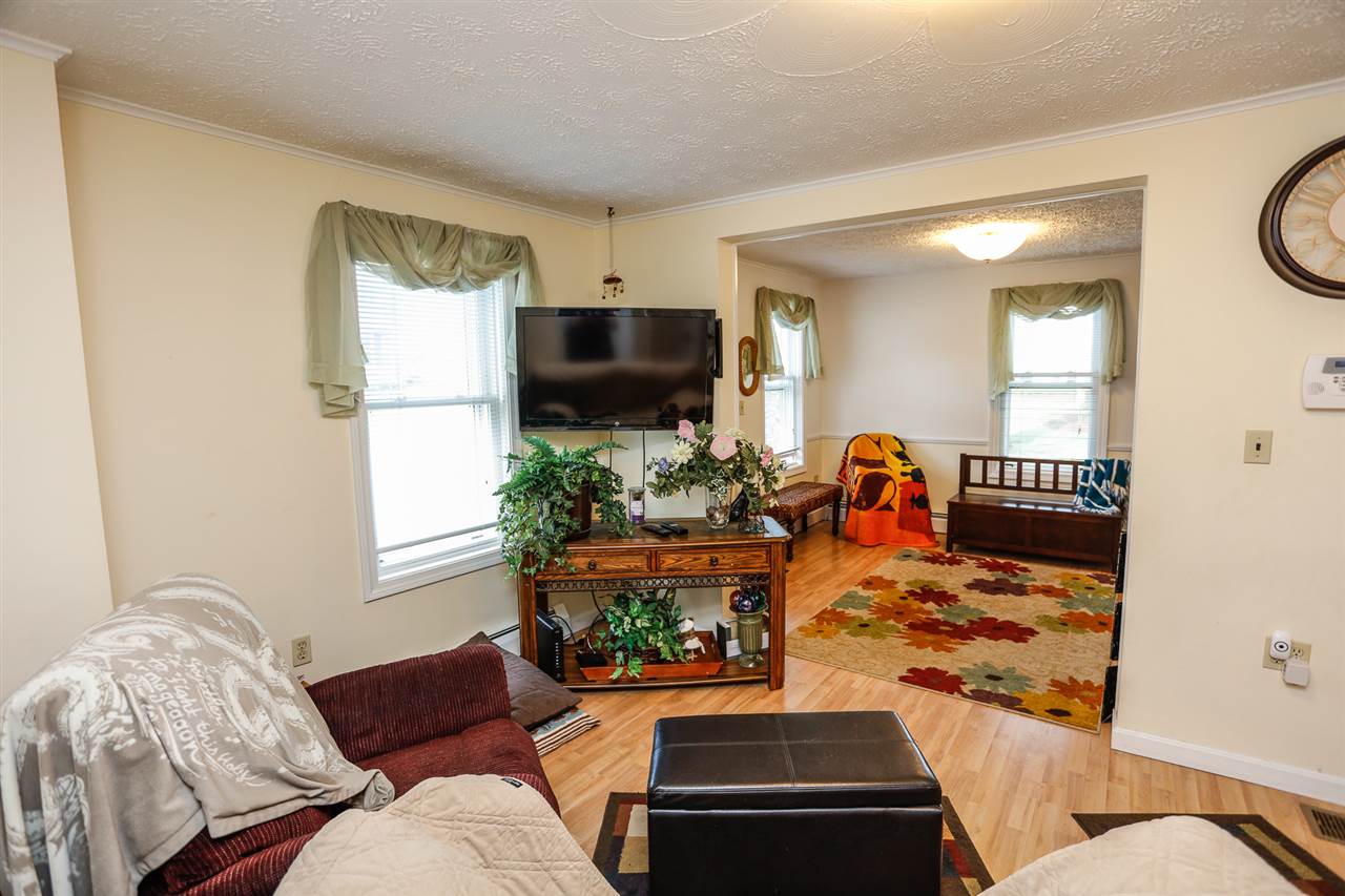 121 President Road Manchester, NH 03103 - Photo 9 of 31