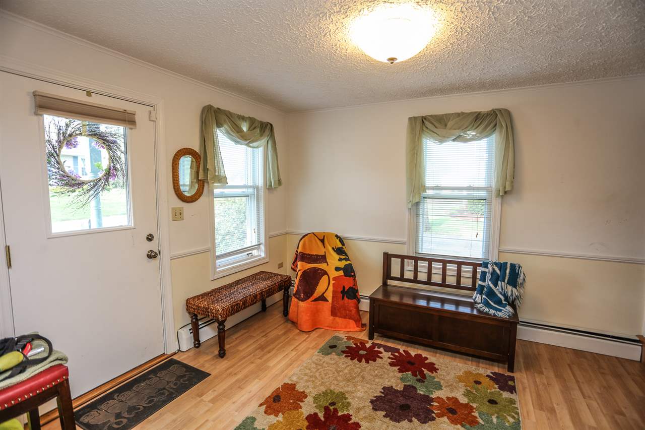 121 President Road Manchester, NH 03103 - Photo 10 of 31