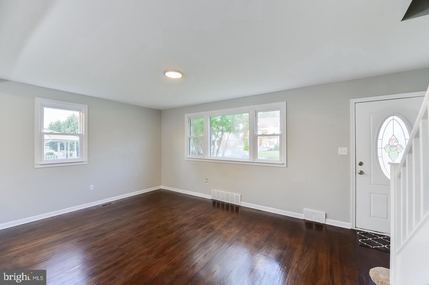 112 Upland Road Brookhaven, PA 19015 - Photo 7 of 19