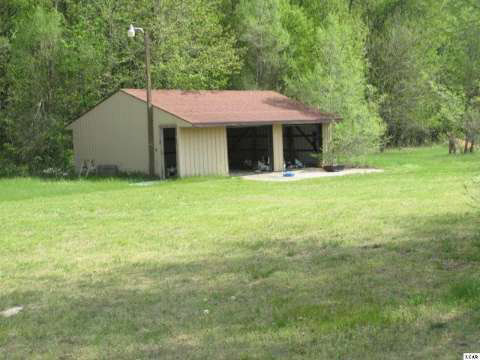 1300 East Valley Road Adrian, MI 49221 - Photo 10 of 12 31221300-9.JPG