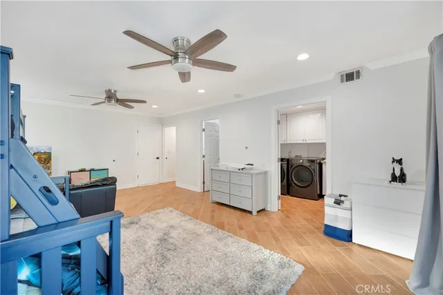 $1,899,999 | 17252 Breda Lane, Huntington Beach, CA 92649