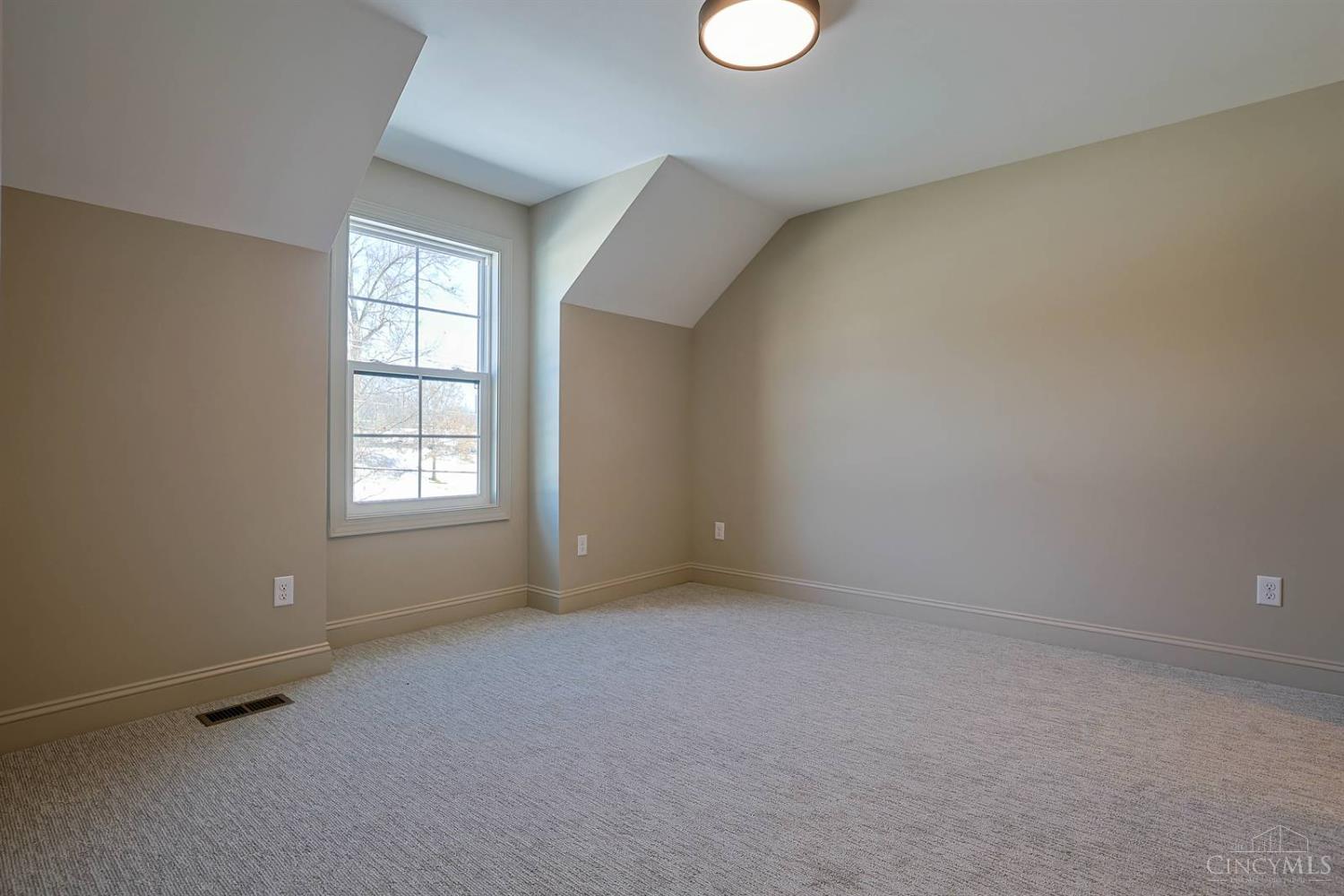 7401 Cornell Road Montgomery, OH 45242 - Photo 46 of 72