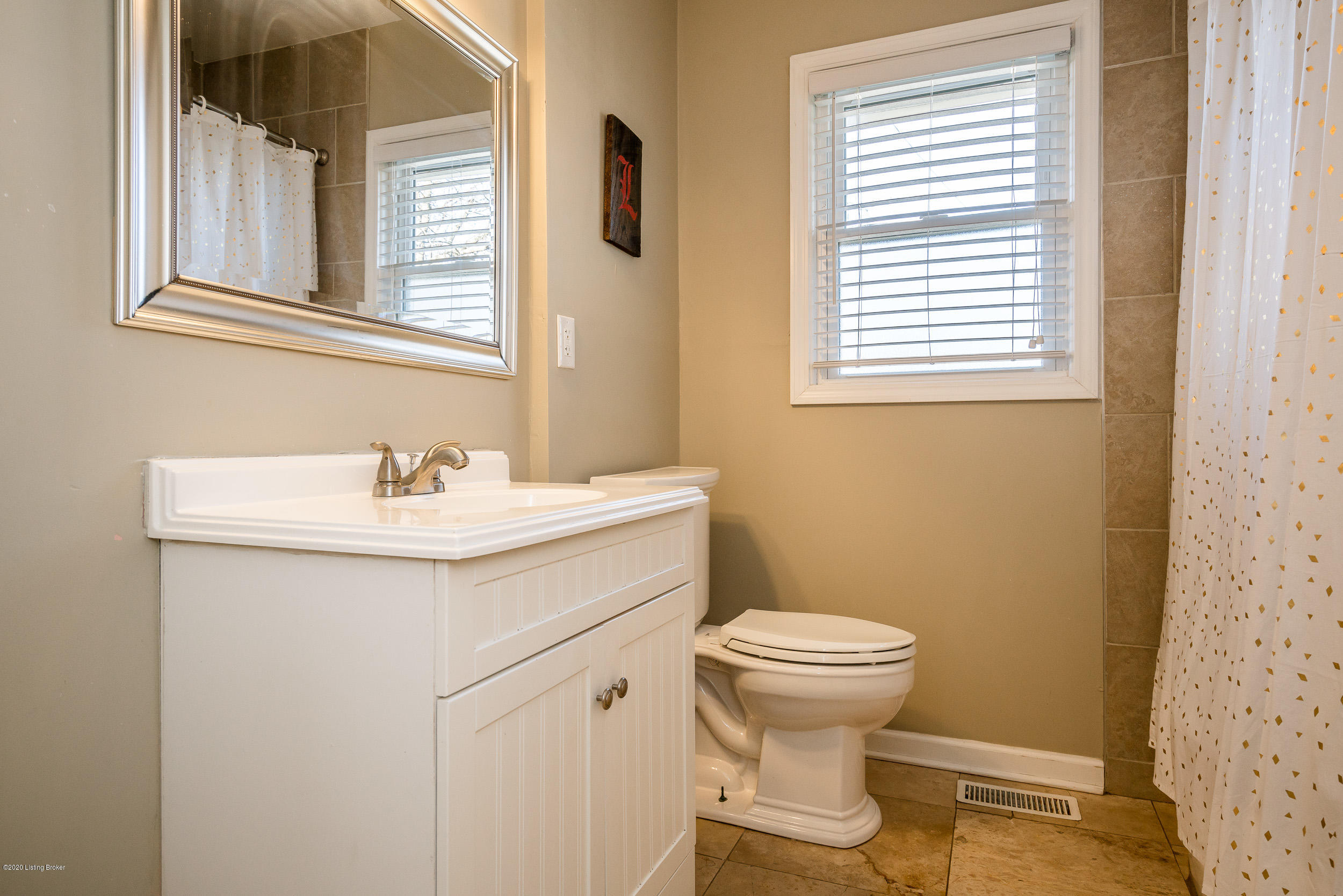 3721 Rouge Way Louisville, KY 40218 - Photo 23 of 34 3721 Rouge Way-25