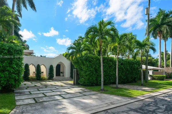 $17,000 | 110 3rd San Marino Terrace, Miami Beach, FL 33139